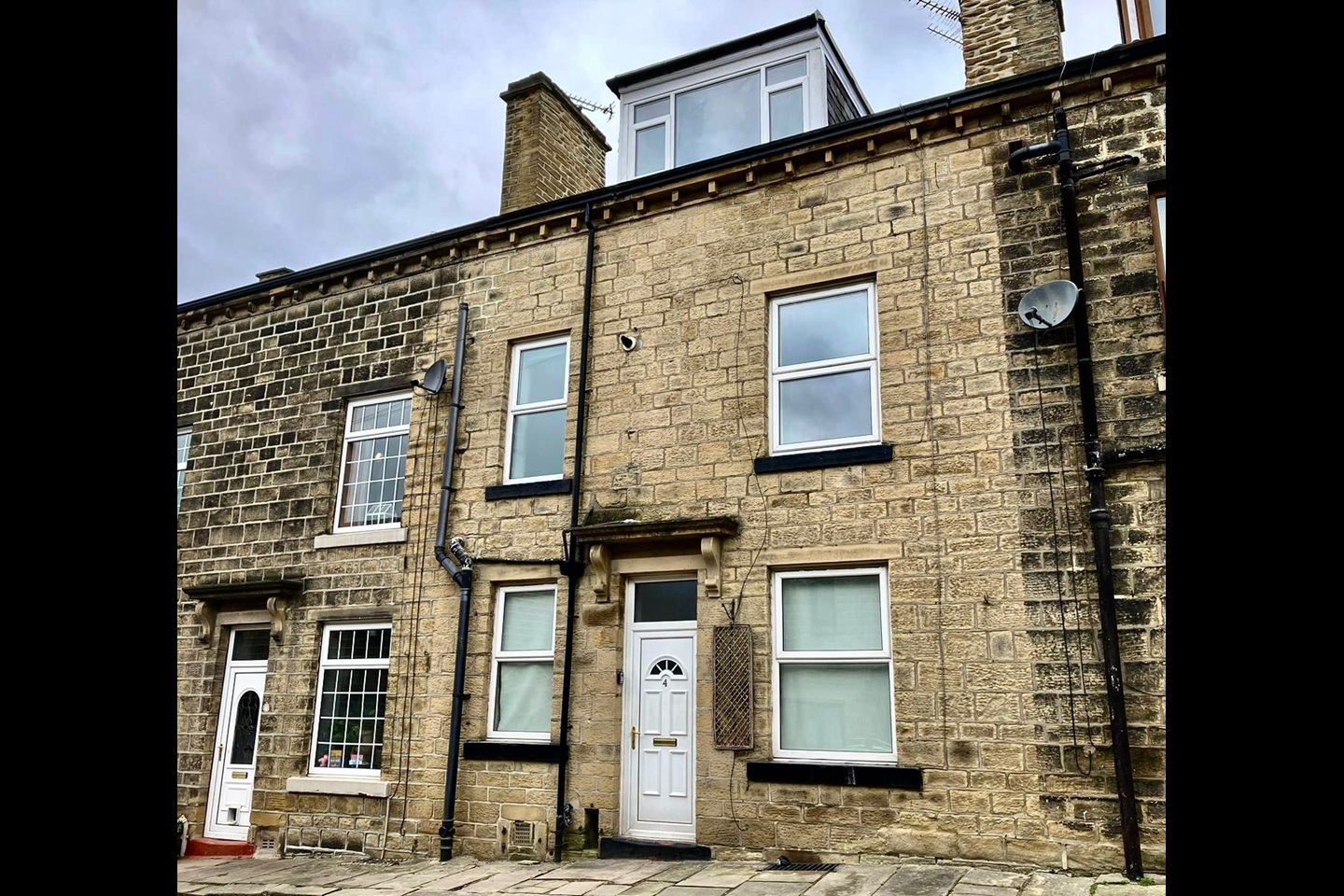 Bingley 2 Bed Terraced House, Rook Street, BD16 To Rent Now for £