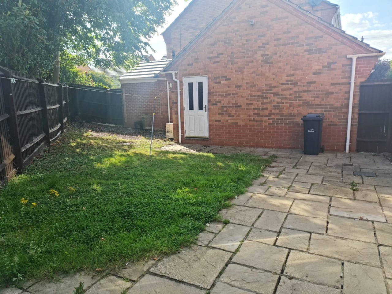 Halesowen 3 Bed SemiDetached House, Severn Road, B63 To Rent Now