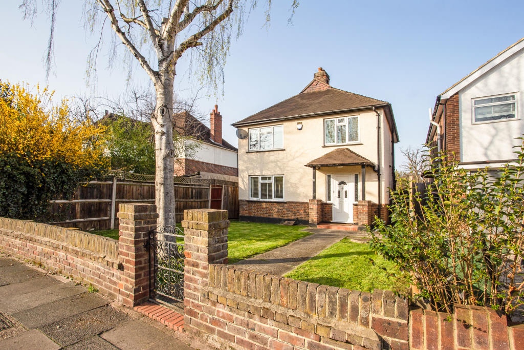 London 3 Bed Detached House, Lennard Road, SE20 To Rent Now for £