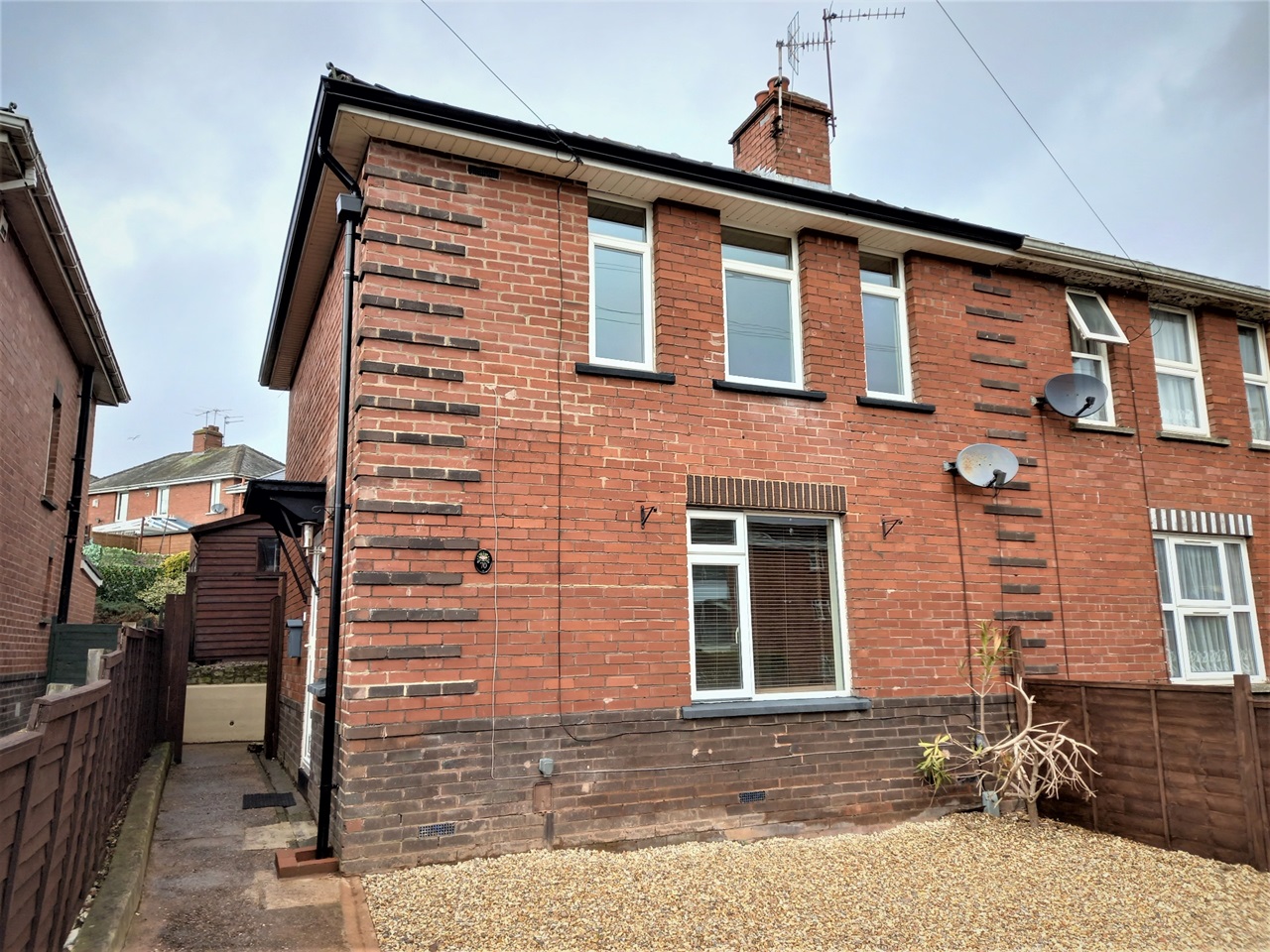 Exeter 3 Bed SemiDetached House, Rifford Road, EX2 To Rent Now for