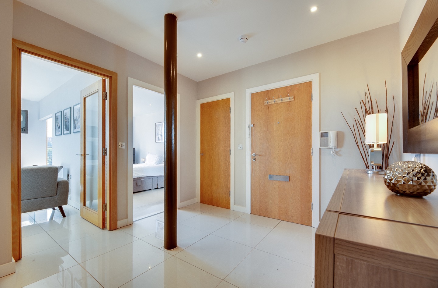 Newcastle Upon Tyne 2 Bed Penthouse, Clavering Place, NE1 To Rent