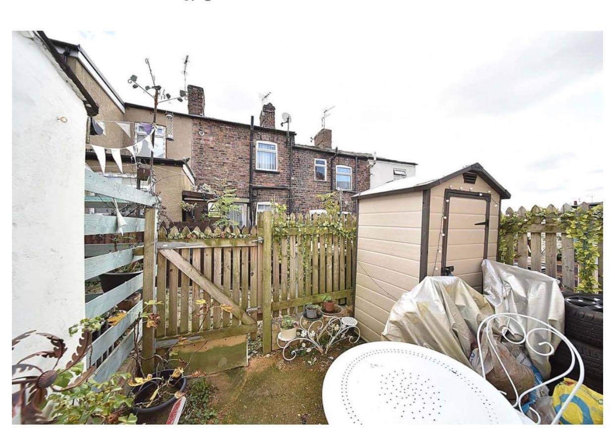 Macclesfield 5 Bed Terraced House, Hurdsfield Road, SK10 To Rent