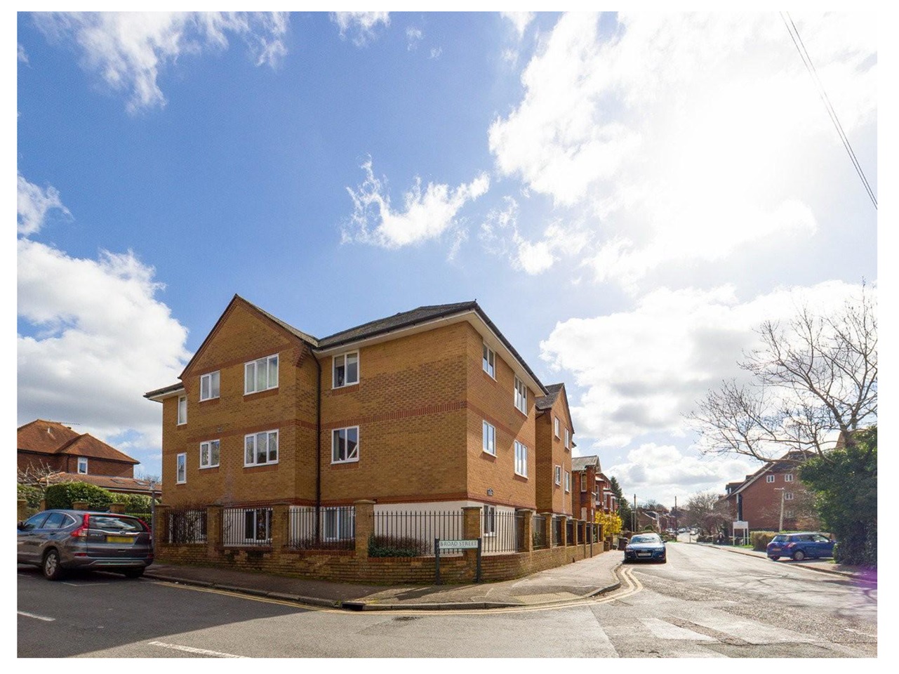 Hemel Hempstead 1 Bed Flat, Alexandra Court, HP2 To Rent Now for £