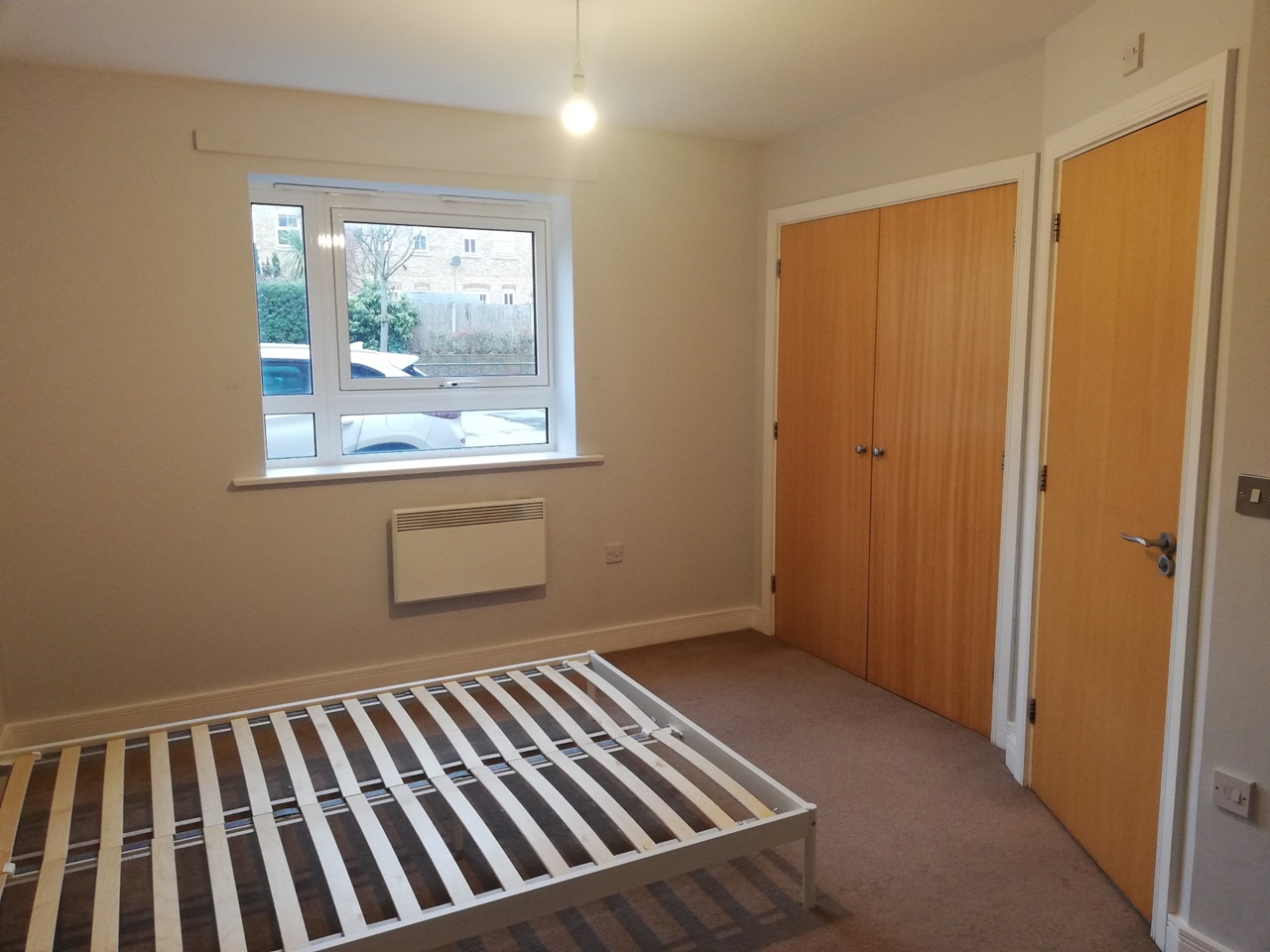 London Room in a Shared Flat, Highfield Close, SE13 To Rent Now for
