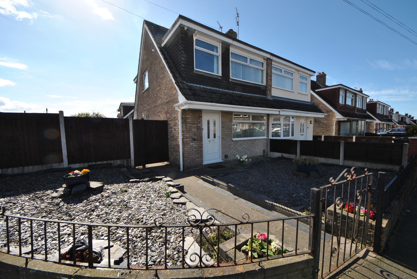 Maghull, Liverpool 3 Bed SemiDetached House, Trent Avenue, L31 To