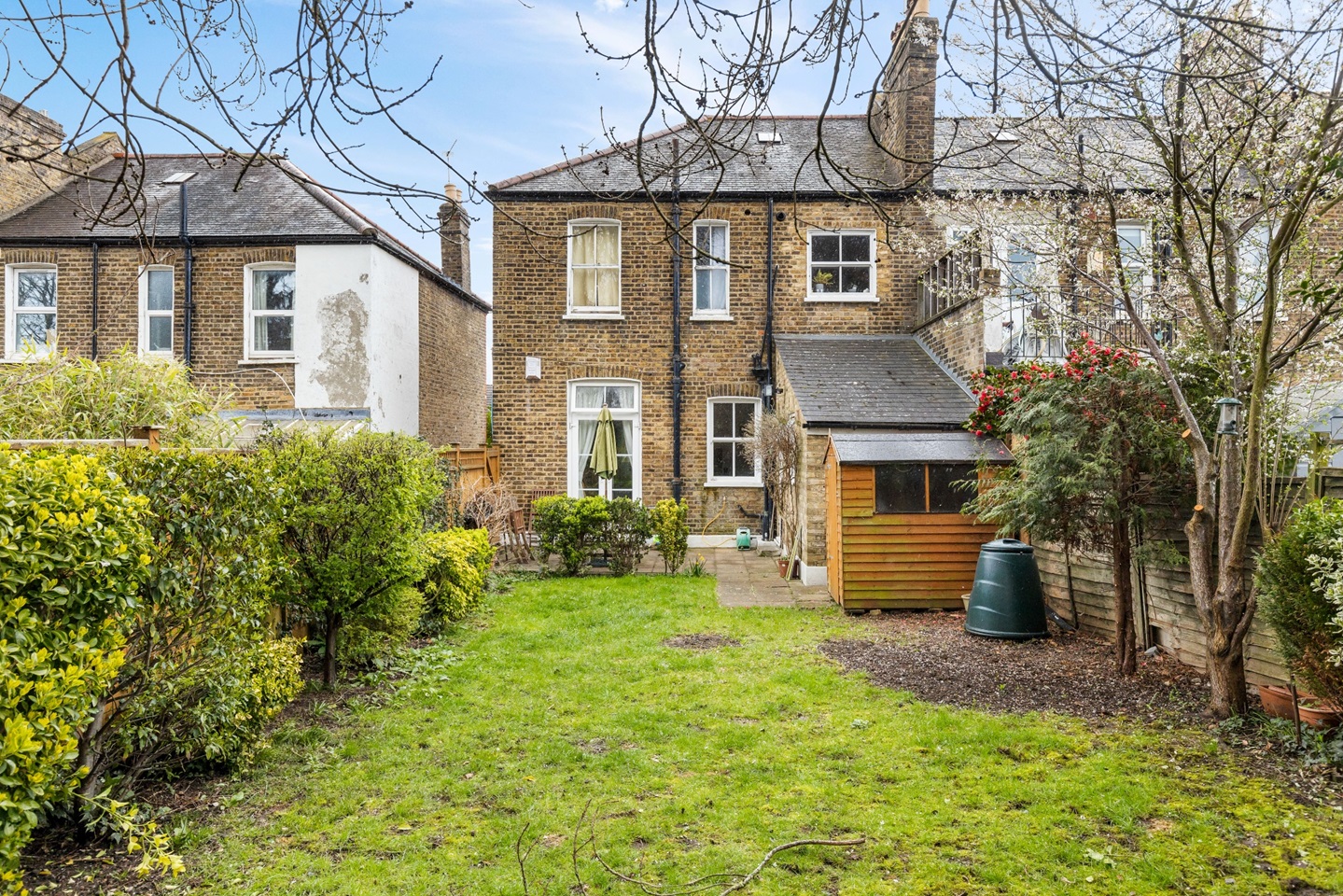 London 1 Bed Flat, Verdant Lane, SE6 To Rent Now for £1,550.00 p/m