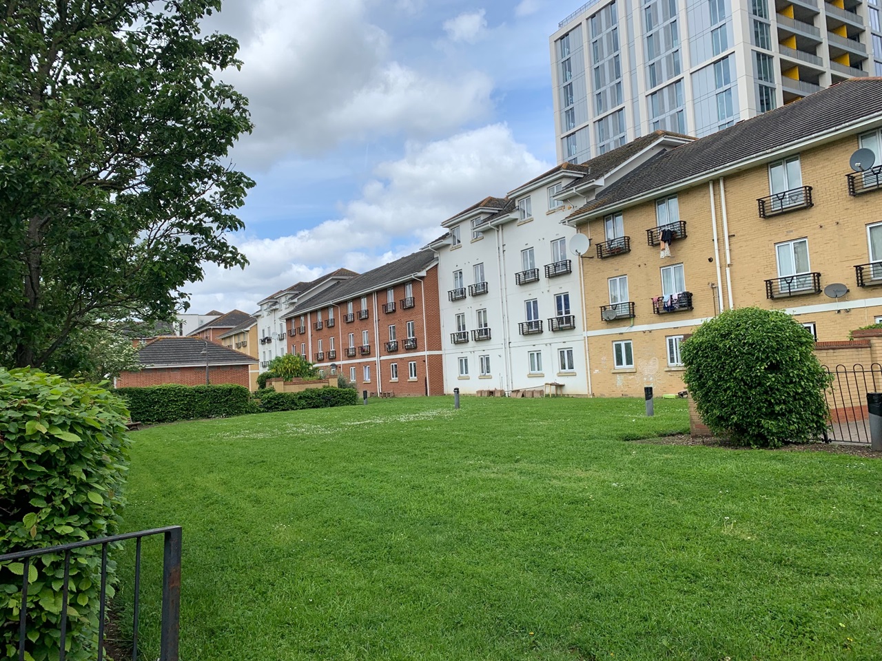 Abbey Wood 2 Bed Flat, Chantry Close, SE2 To Rent Now for £1,650.00 p/m