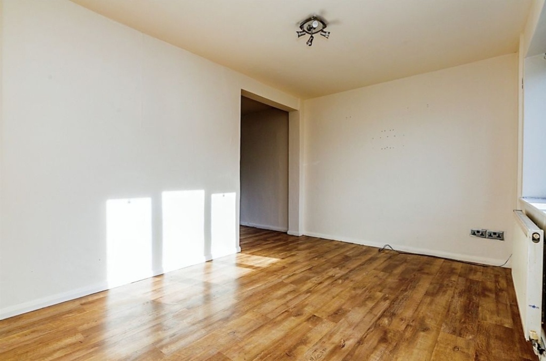 Elsecar, Barnsley 3 Bed SemiDetached House, Welland Crescent, S74 To Rent Now for £700.00 p/m