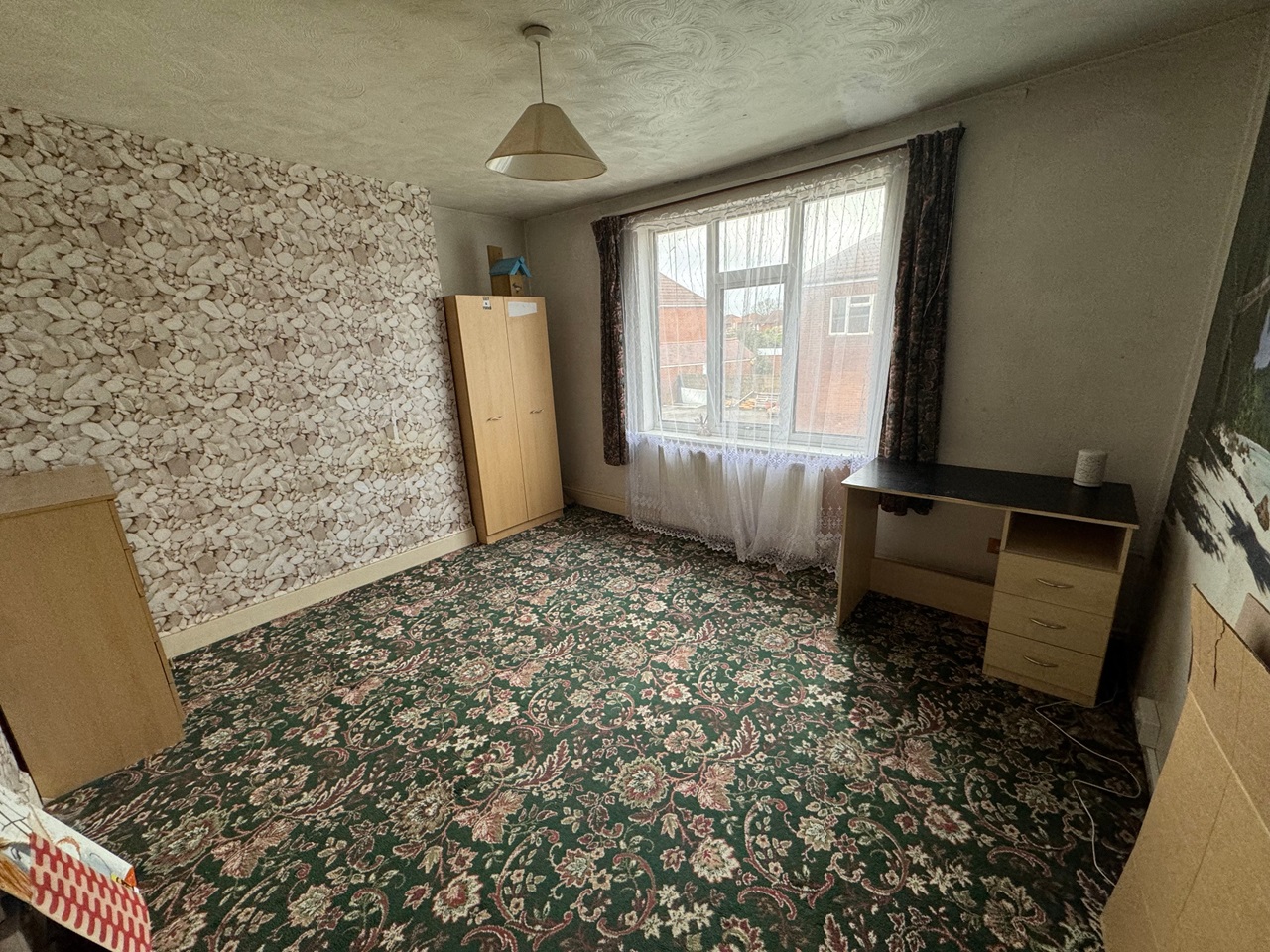 Southampton 4 Bed Flat, Deacon Road, SO19 To Rent Now for £1,650.00 p/m