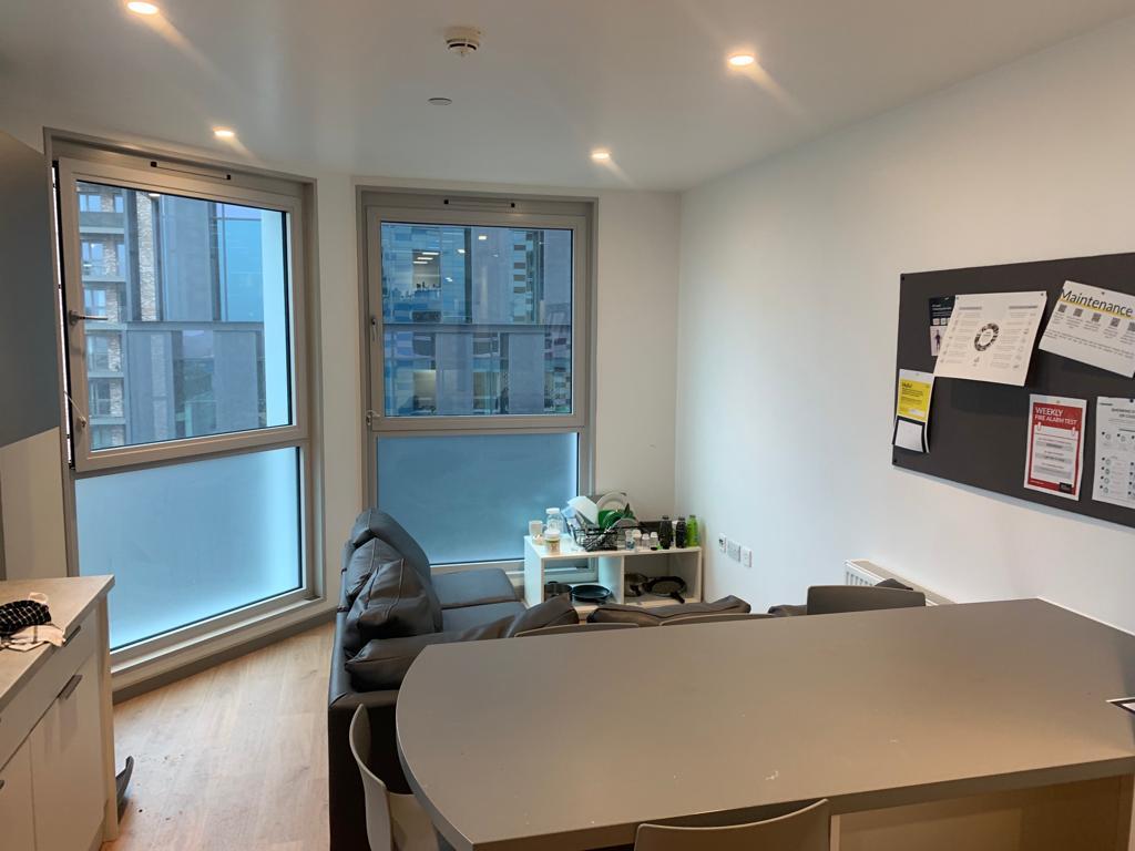 London Room in a Shared House, Arch View House, HA9 To Rent Now for