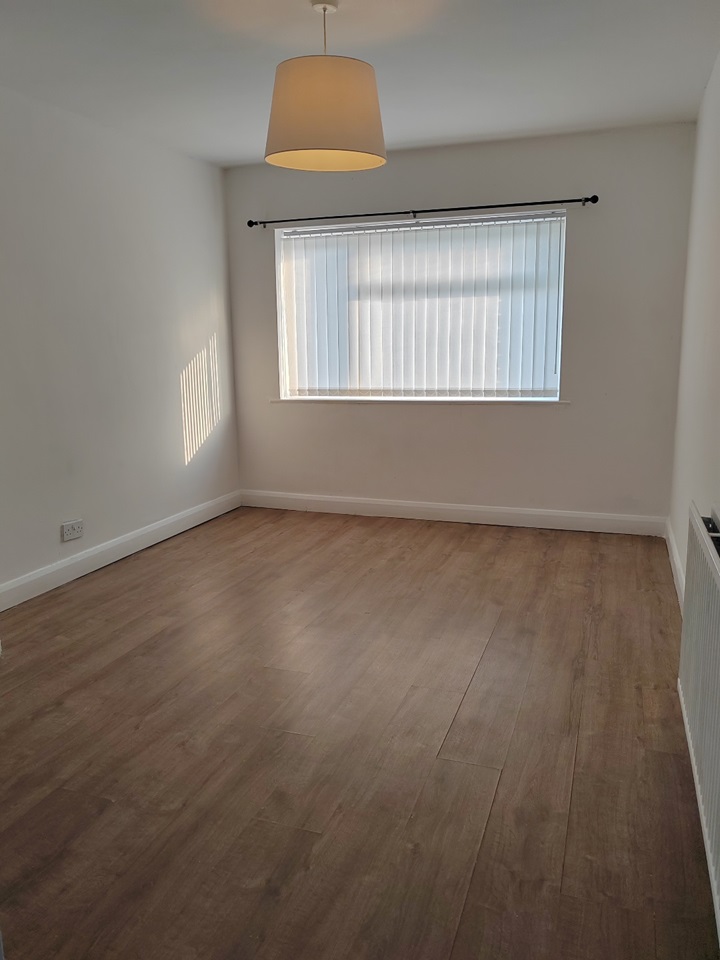 Liverpool 2 Bed SemiDetached House, Mildenhall Rd, L25 To Rent Now