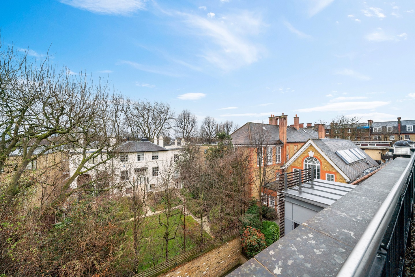 London 2 Bed Penthouse, Drummond Way, N1 To Rent Now for £2,799.00 p/m