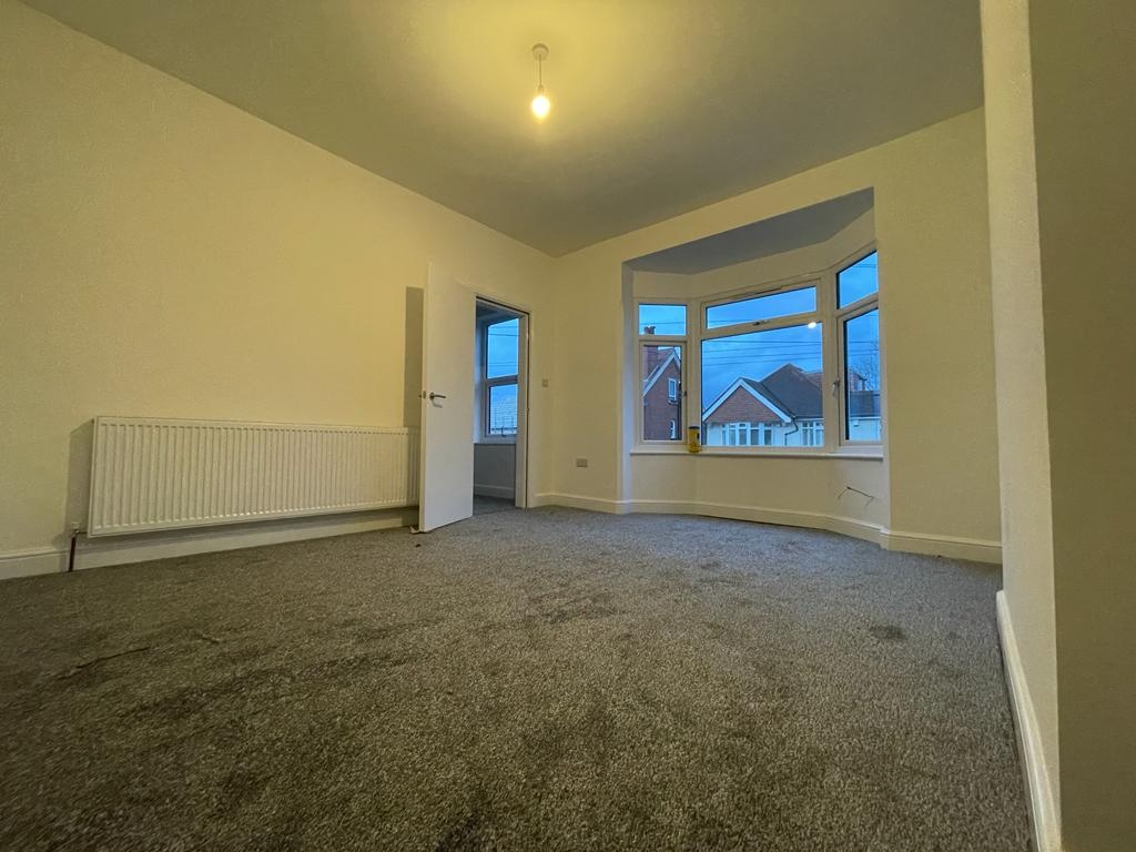 Wolverhampton 4 Bed Flat, Balfour Crescent, WV6 To Rent Now for £