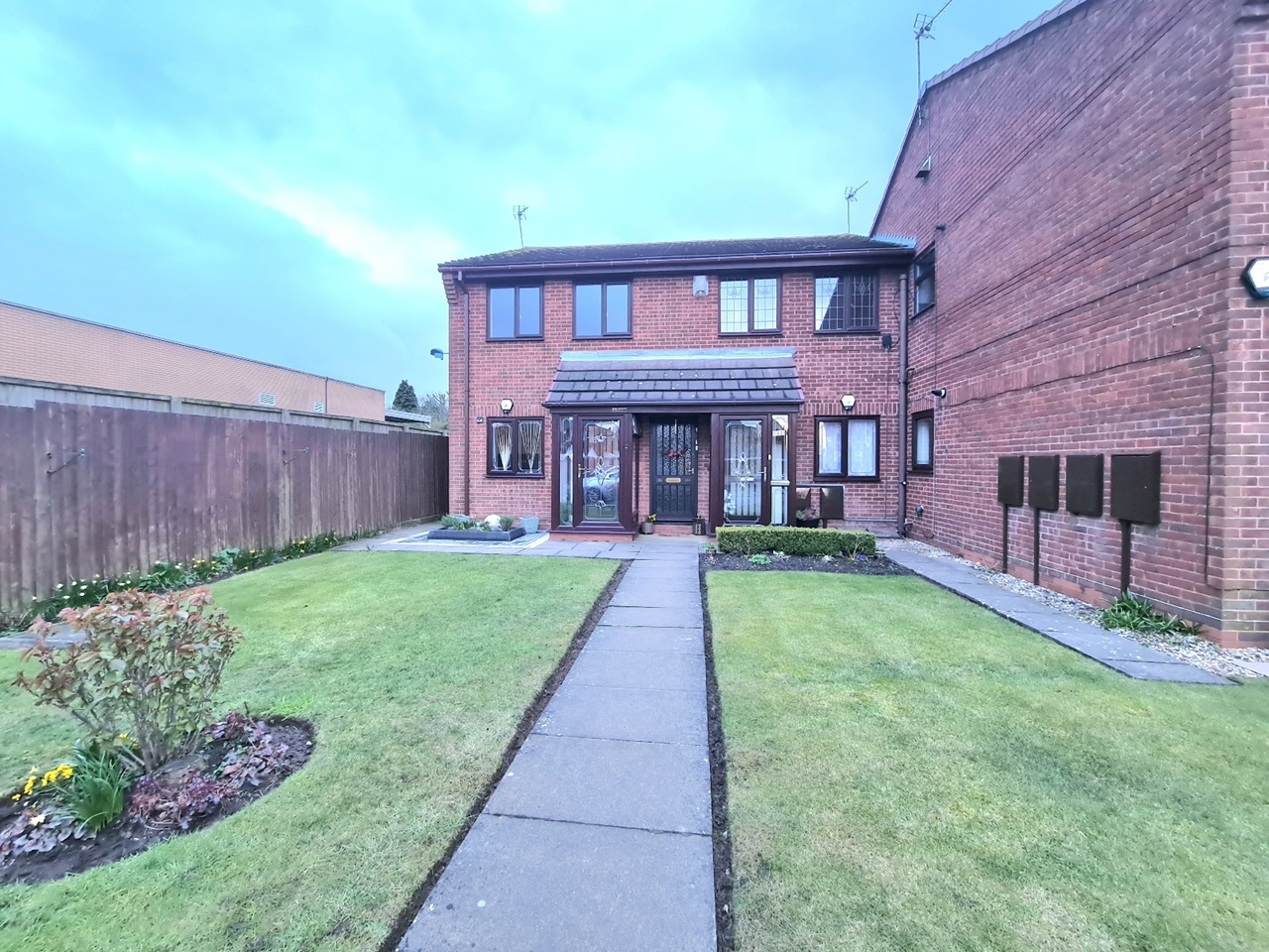 Tividale, Oldbury 1 Bed Flat, Regent Road, B69 To Rent Now for £750