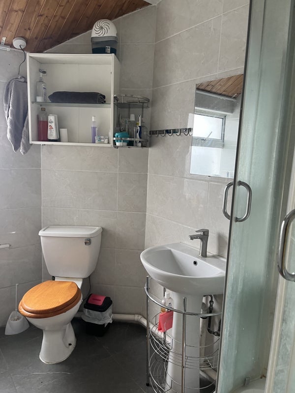 London Room in a Shared House, Cavendish Road, N4 To Rent Now for £