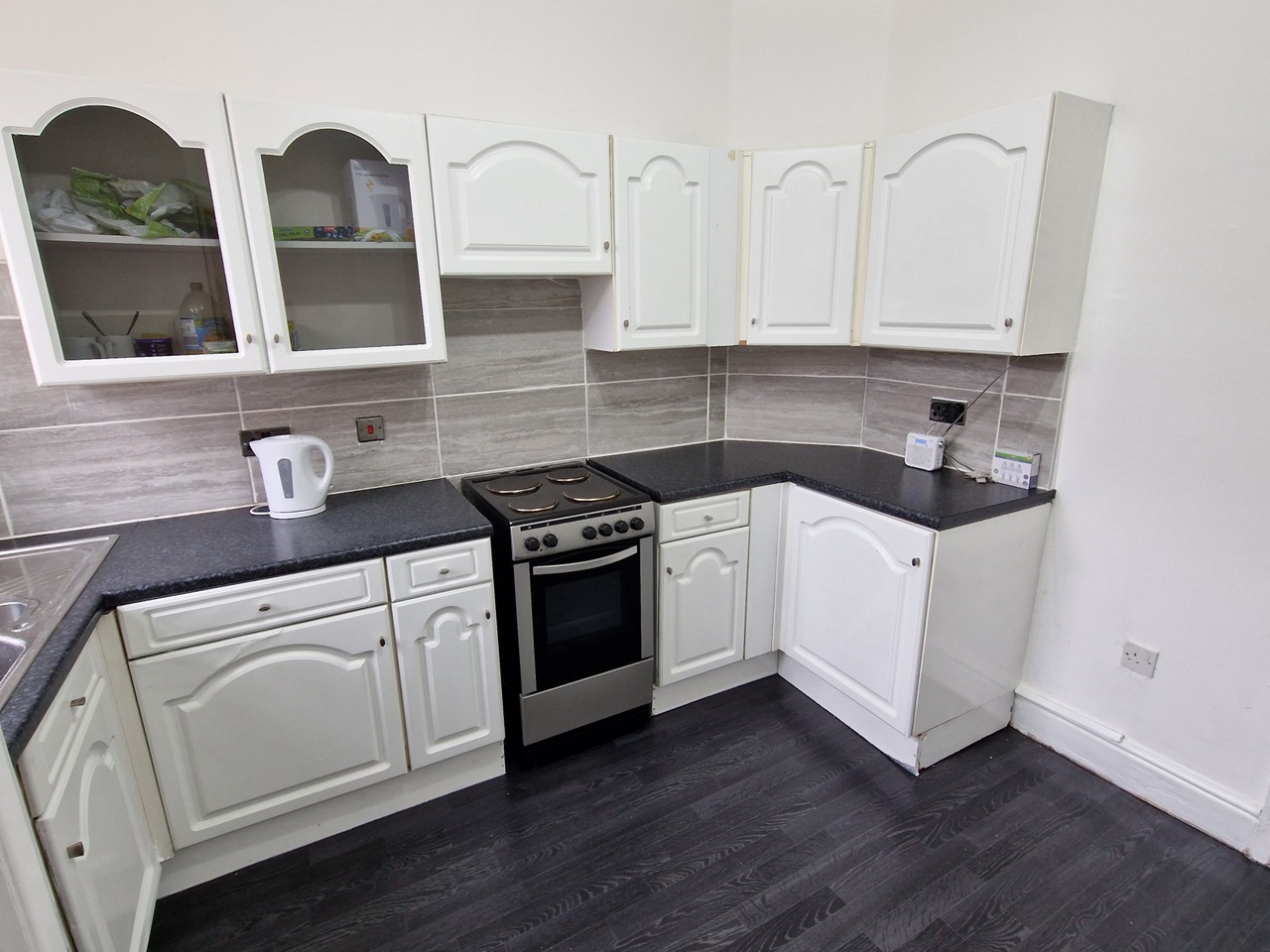 Crigglestone, Wakefield 3 Bed Terraced House, Painthorpe Lane, WF4