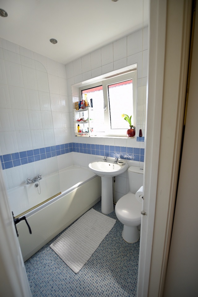 Sidcup 2 Bed Westerham Drive, DA15 To Rent Now for £