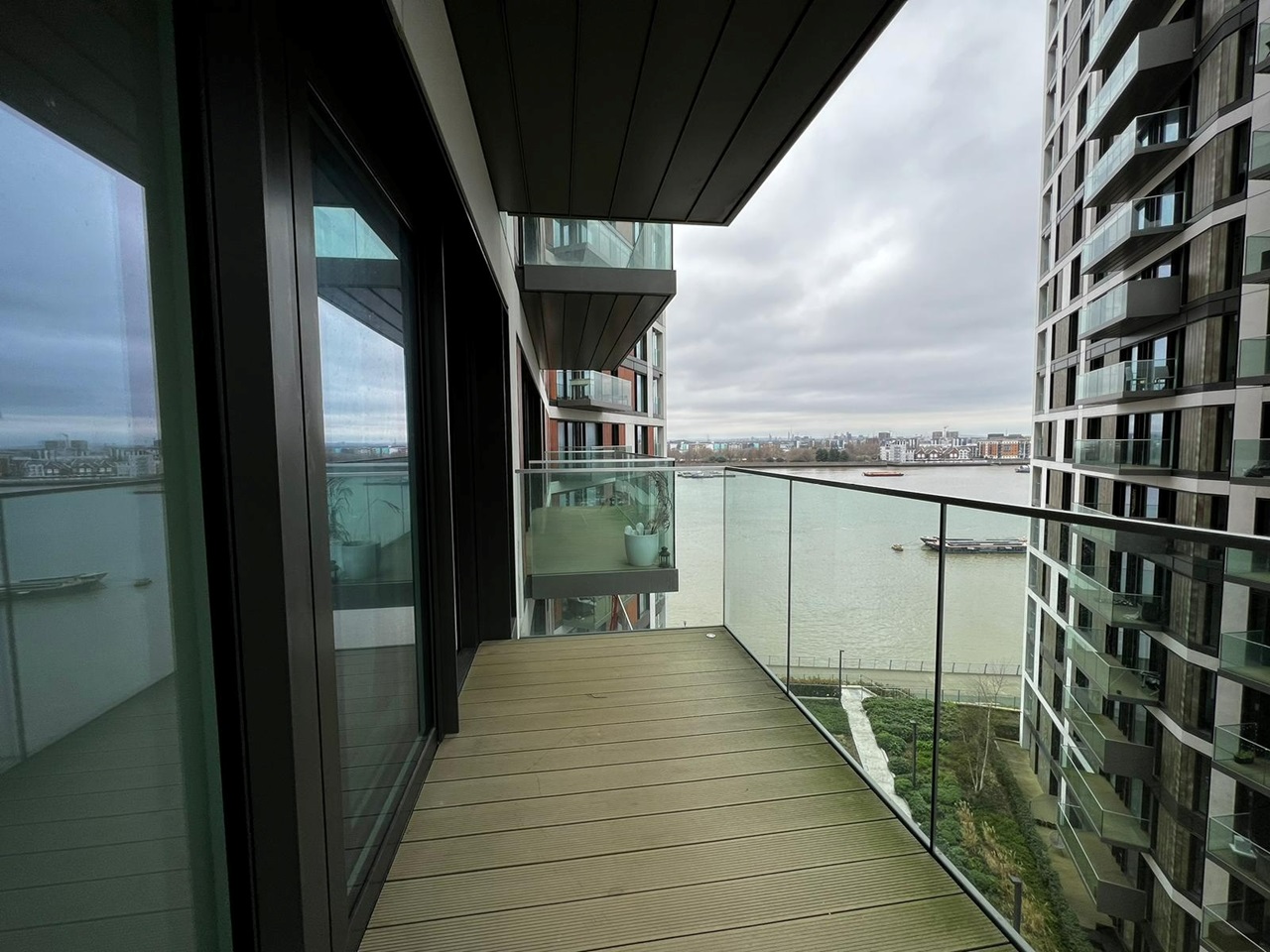 London 2 Bed Flat, Judde House, SE18 To Rent Now for £2,200.00 p/m