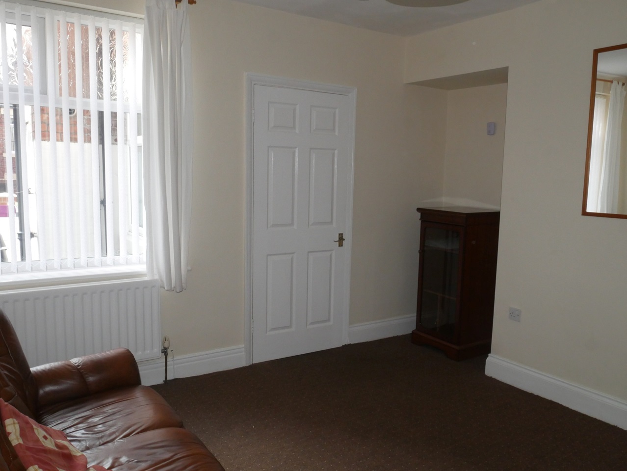 Swalwell, Newcastle Upon Tyne 2 Bed Flat, Axwell Terrace, NE16 To