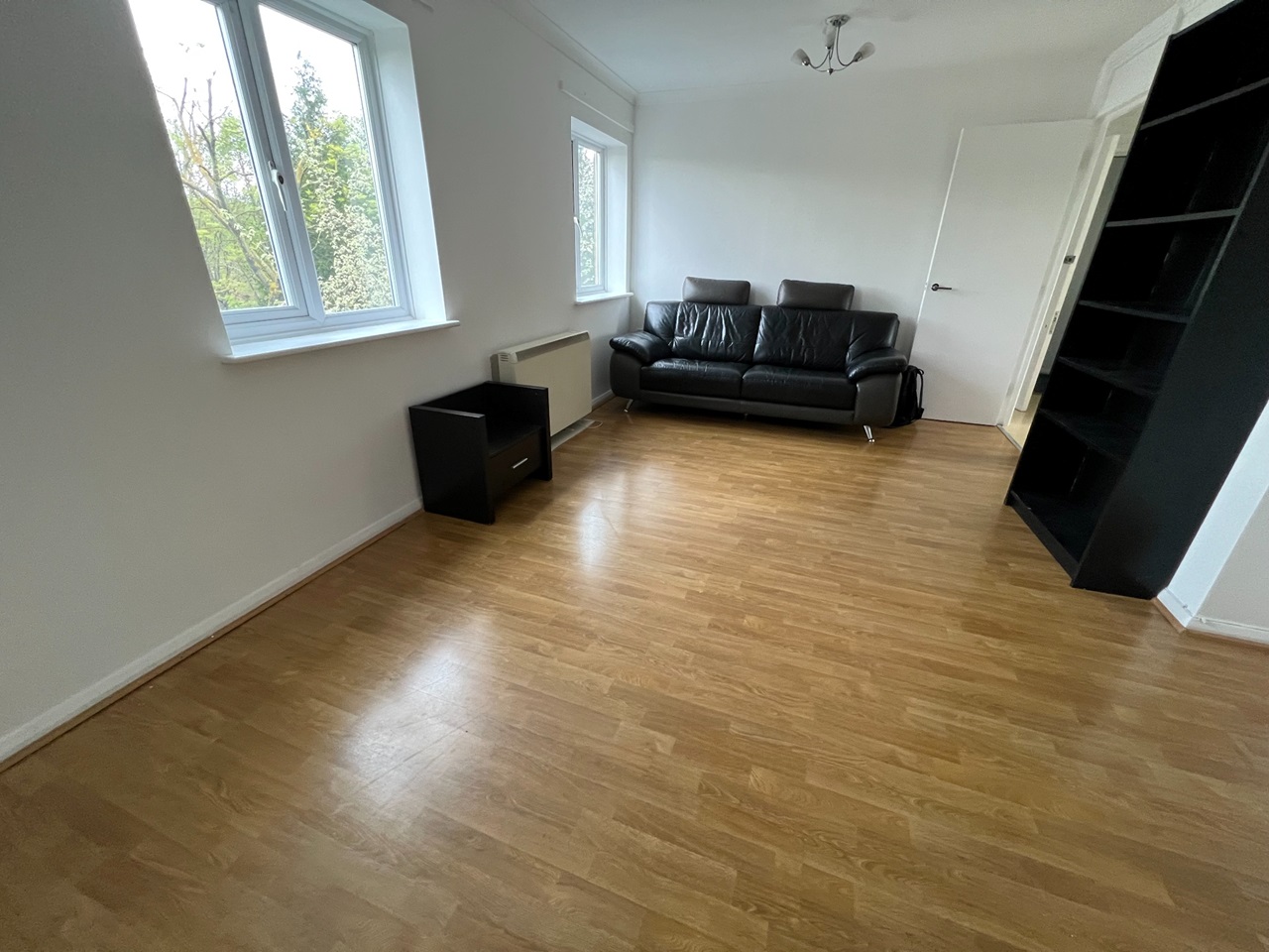 London 1 Bed Flat, Thame Road, SE16 To Rent Now for £1,900.00 p/m