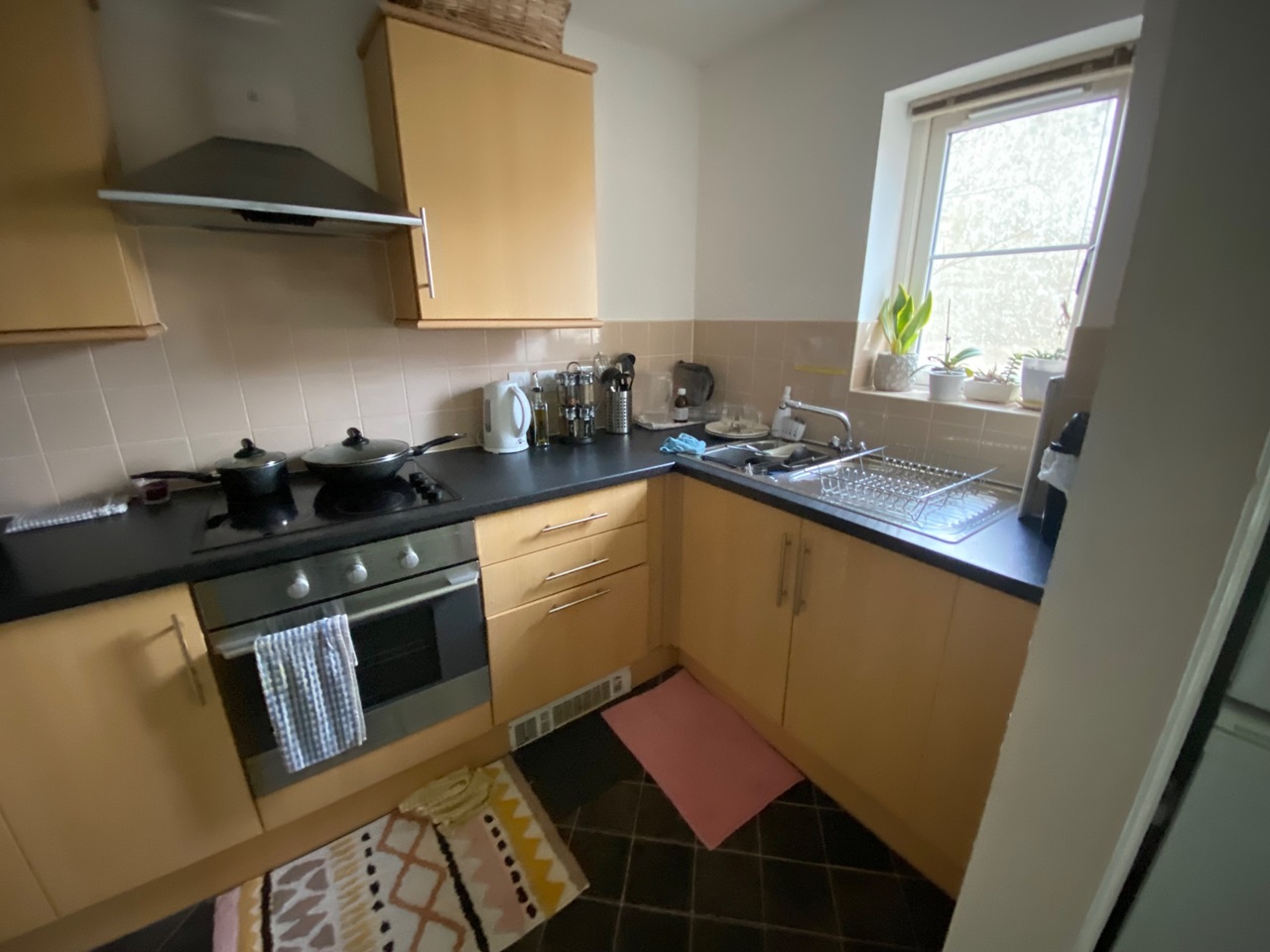 Swindon 1 Bed Flat, Cambria House, SN1 To Rent Now for £825.00 p/m