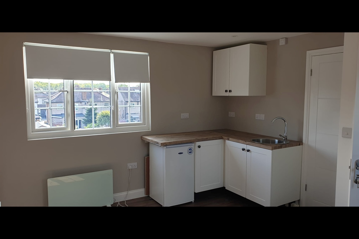 Hayes Studio Flat, Hayes, UB4 To Rent Now for £1,000.00 p/m