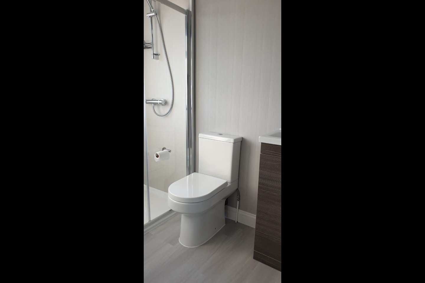 Hayes Studio Flat, Hayes, UB4 To Rent Now for £1,000.00 p/m