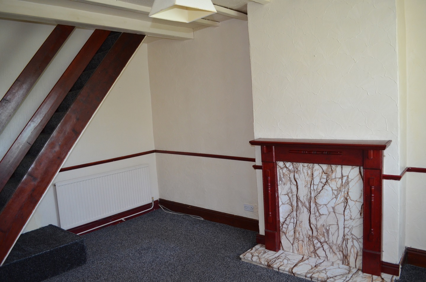 Goldthorpe, Rotherham 2 Bed Terraced House, Railway View, S63 To