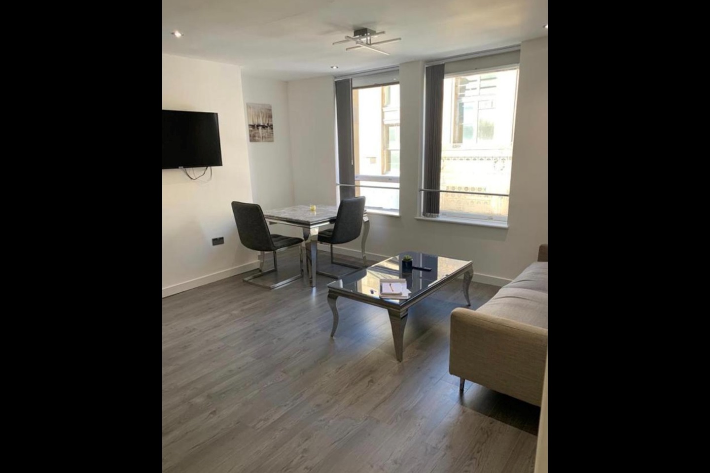 Bradford 1 Bed Flat, Empire House, BD1 To Rent Now for £650.00 p/m