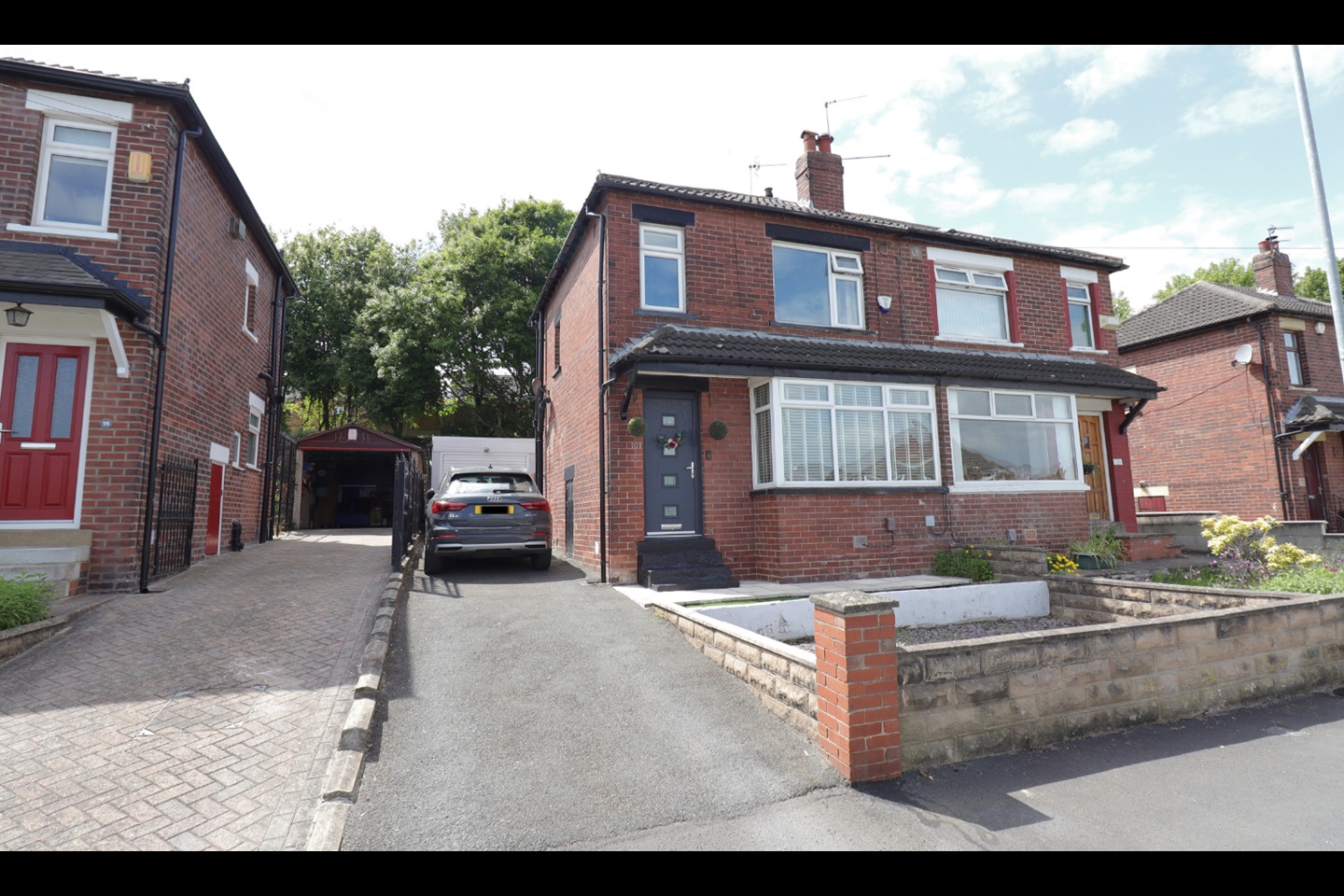 Leeds 3 Bed SemiDetached House, Kirkdale Crescent, LS12 To Rent