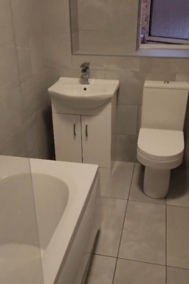 Dartford 2 Bed Terraced House, Knights Manor Way, DA1 To Rent Now