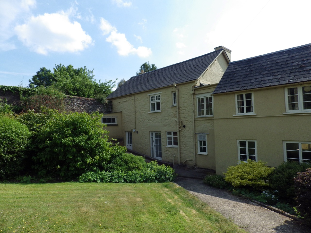 Taunton 3 Bed SemiDetached House, Cottage, TA4