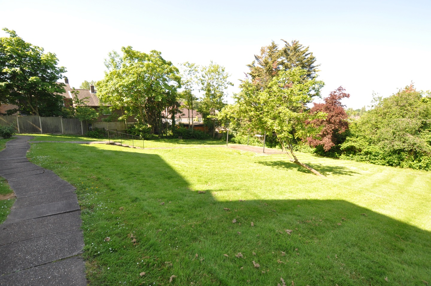 London 3 Bed Flat, Mansfield Heights, N2 To Rent Now for £1,850.00 p/m