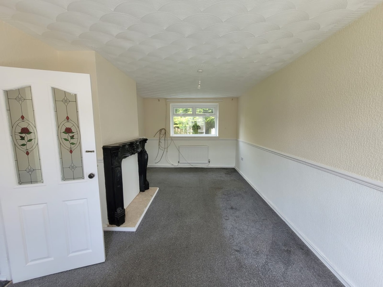 Middleton, Manchester 3 Bed Terraced House, Searness Road, M24 To