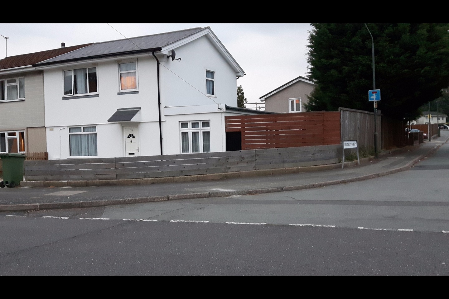 Bexleyheath 6 Bed SemiDetached House, Halcot Avenue, DA6 To Rent