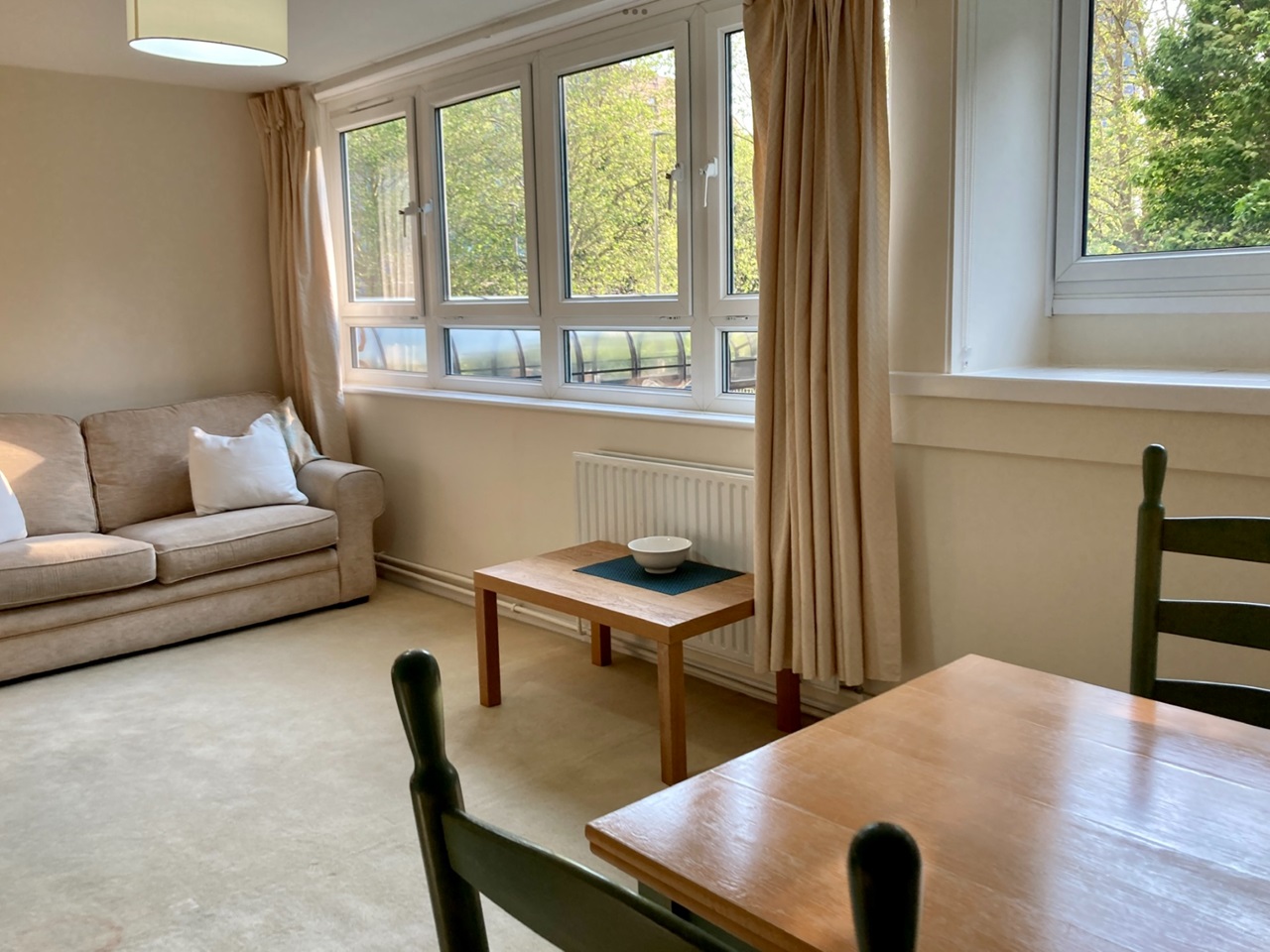 London 2 Bed Flat, Totteridge House, SW11 To Rent Now for £1,975.00 p/m