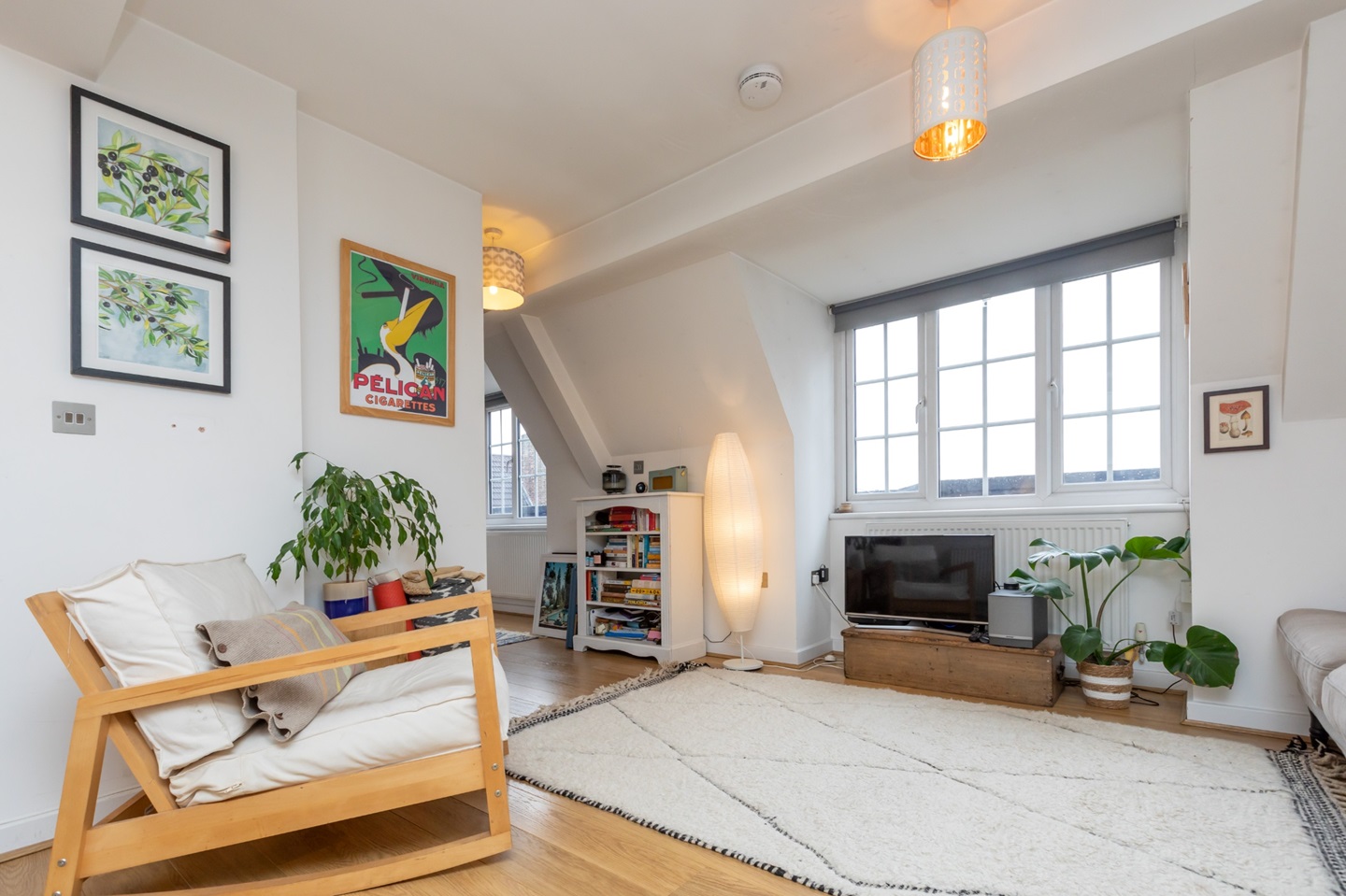 London 1 Bed Flat, Ringmer House, SE22 To Rent Now for £1,450.00 p/m