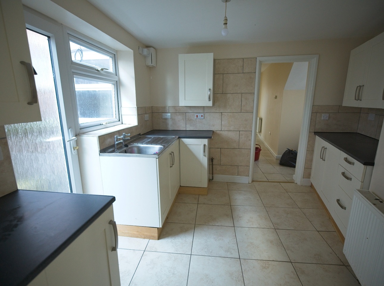 Highbridge 2 Bed Flat, Church Street, TA9 To Rent Now for £825.00 p/m