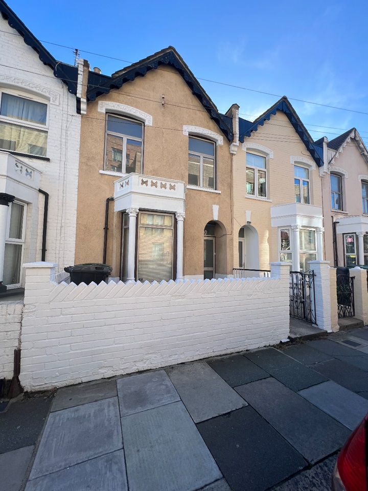 London 4 Bed Terraced House, Colina Road, N15 To Rent Now for £