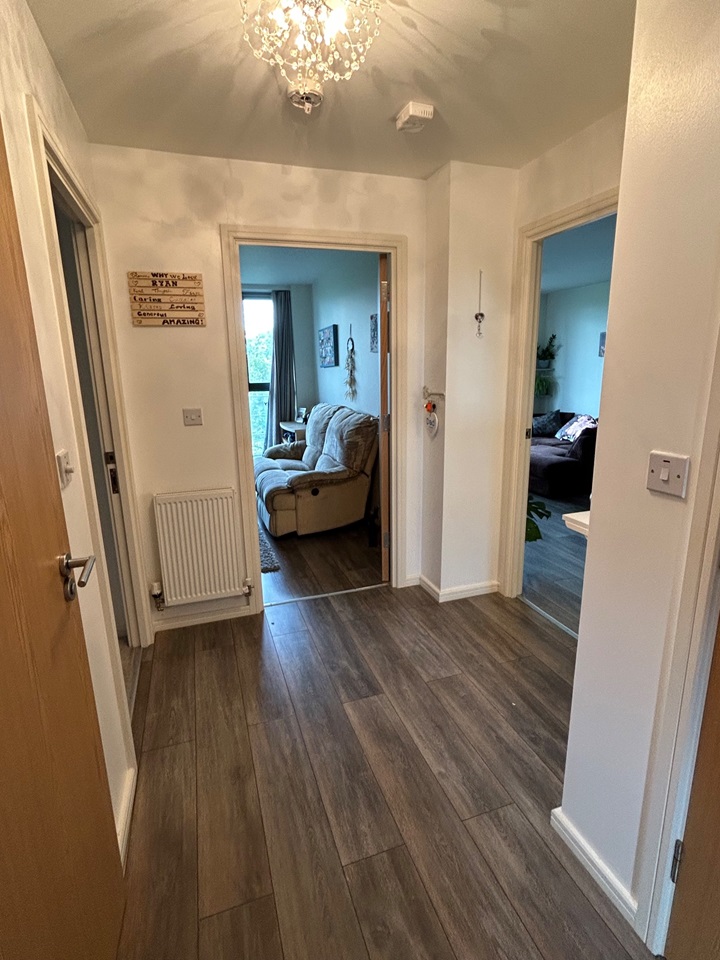 Greenhithe 2 Bed Flat, Vantage Point, DA9 To Rent Now for £1,600.00 p/m