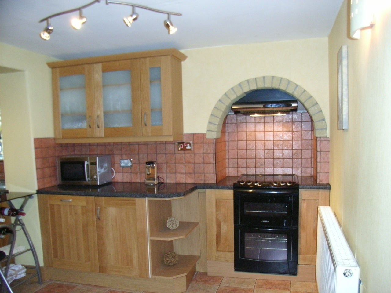 Llanrug, Caernarfon 3 Bed SemiDetached House, Llys Idris, LL55 To