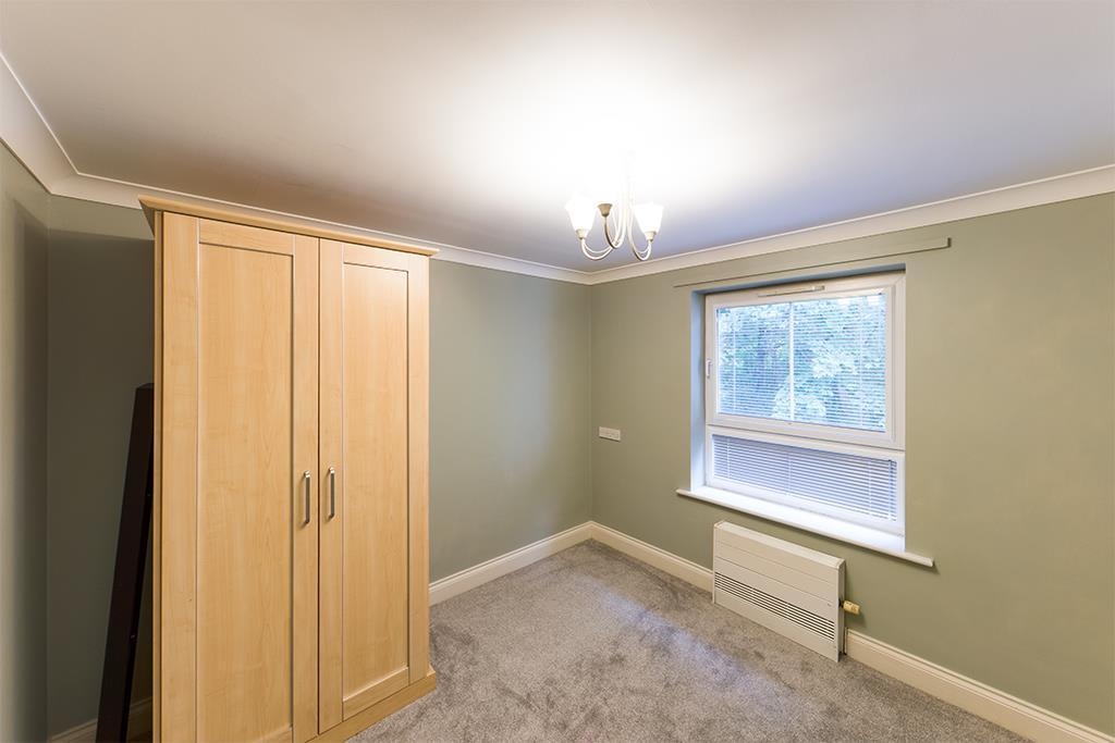 Southampton 2 Bed Flat, Hebron Court, SO15 To Rent Now for £1,400.