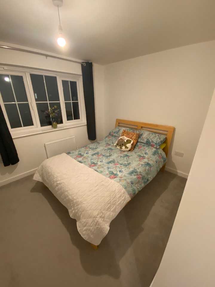 Allerton, Bradford Room in a Shared House, Beck Bridge Lane, BD15