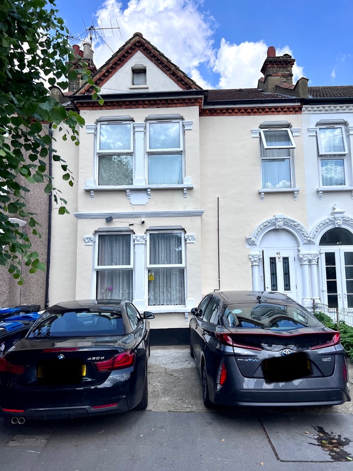 Croydon 2 Bed Flat, Kidderminster Road, CR0 To Rent Now for £1,700.