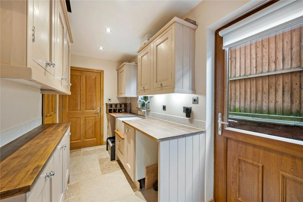 Mellor Brook, Blackburn 5 Bed Detached House, Preston New Road, BB2