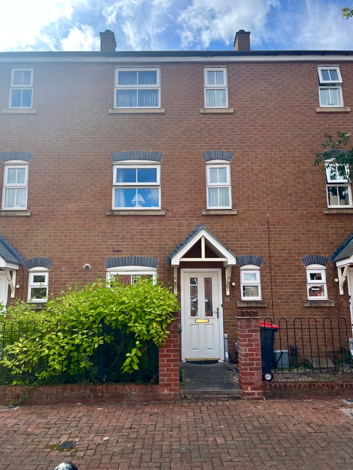 Hadley, Telford 3 Bed Terraced House, Bricklin Mews, TF1 To Rent Now for £975.00 p/m