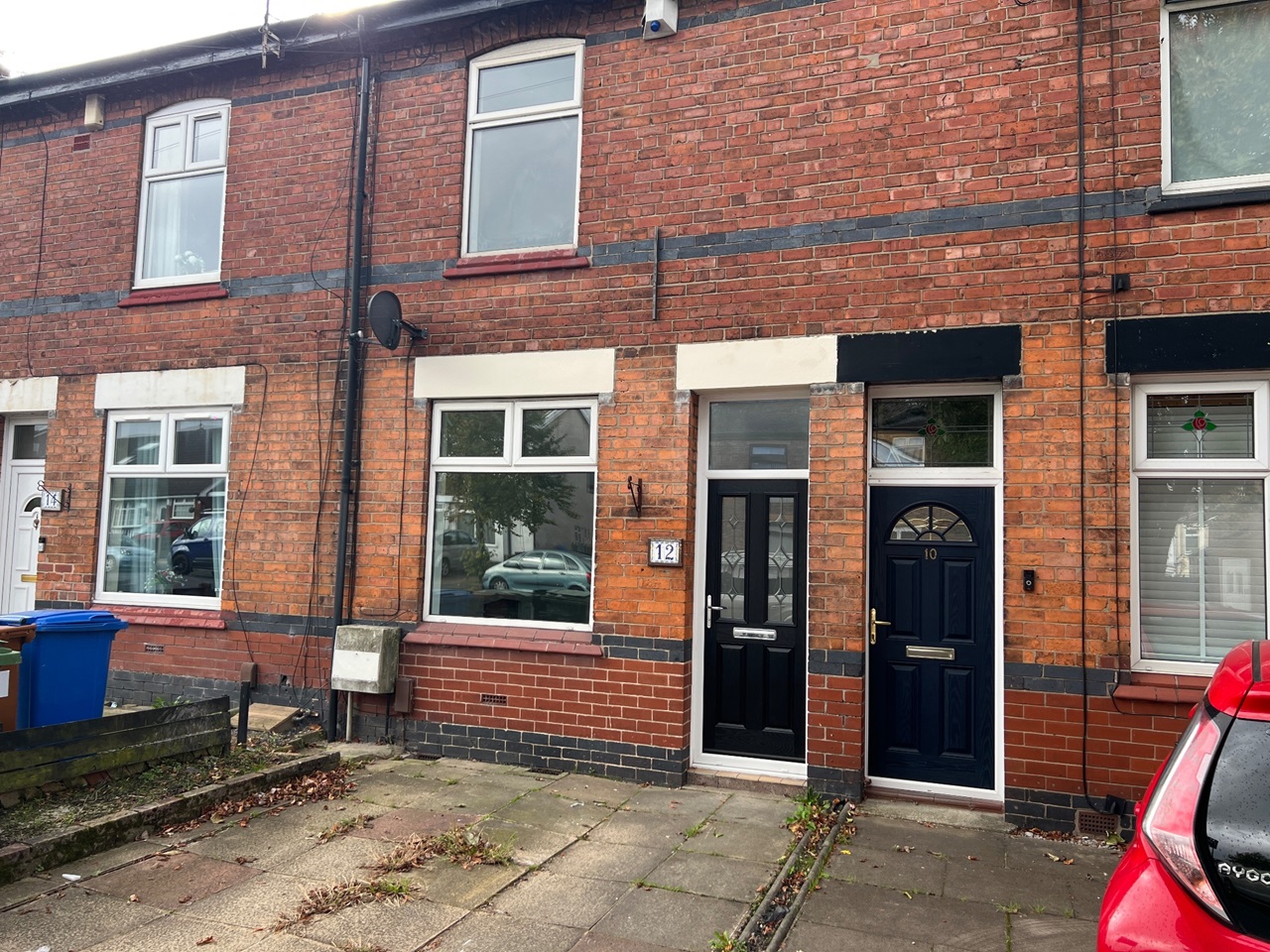 Stockport 2 Bed Terraced House, Dialstone Lane, SK2 To Rent Now for