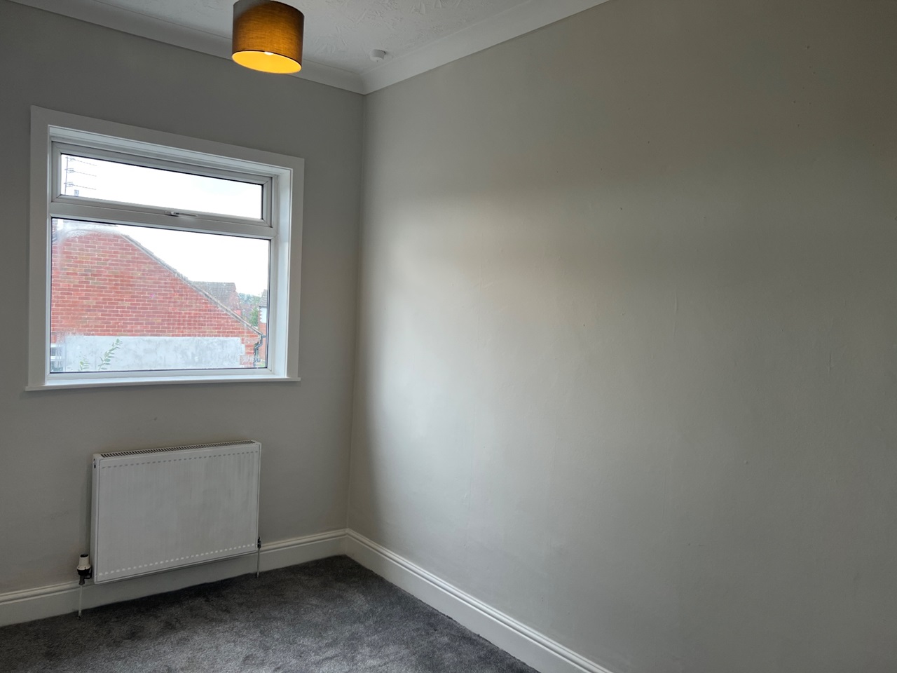 Stockport 2 Bed Terraced House, Dialstone Lane, SK2 To Rent Now for £1,150.00 p/m