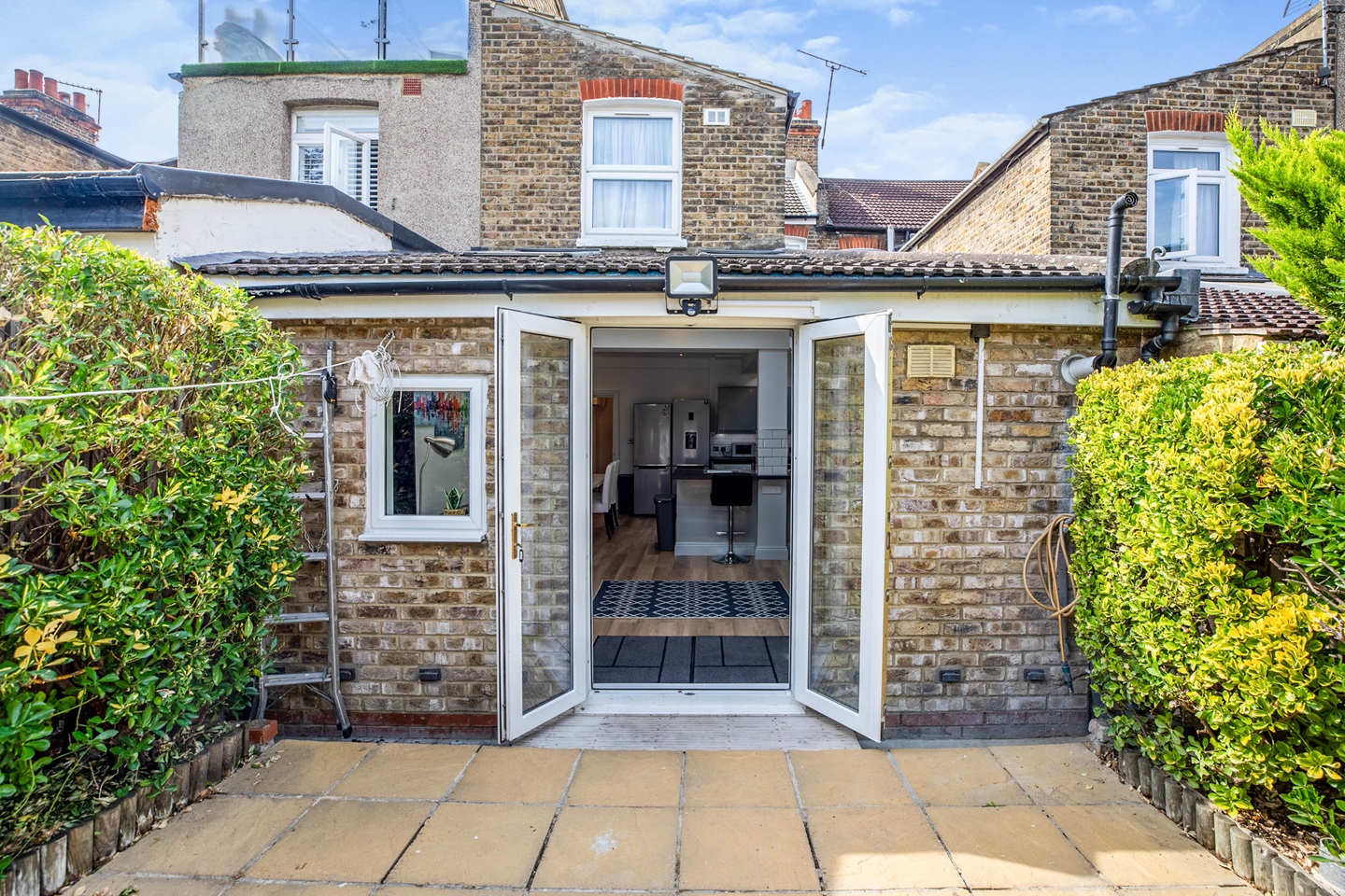 Tooting Broadway 5 Bed Terraced House, Letchworth Street, SW17 To