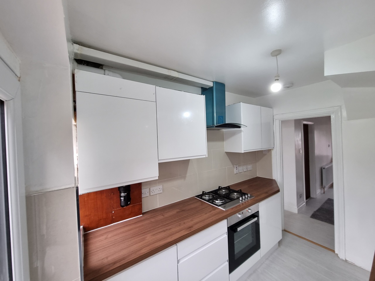 Dagenham 3 Bed Terraced House, Dagenham Avenue, RM9 To Rent Now for